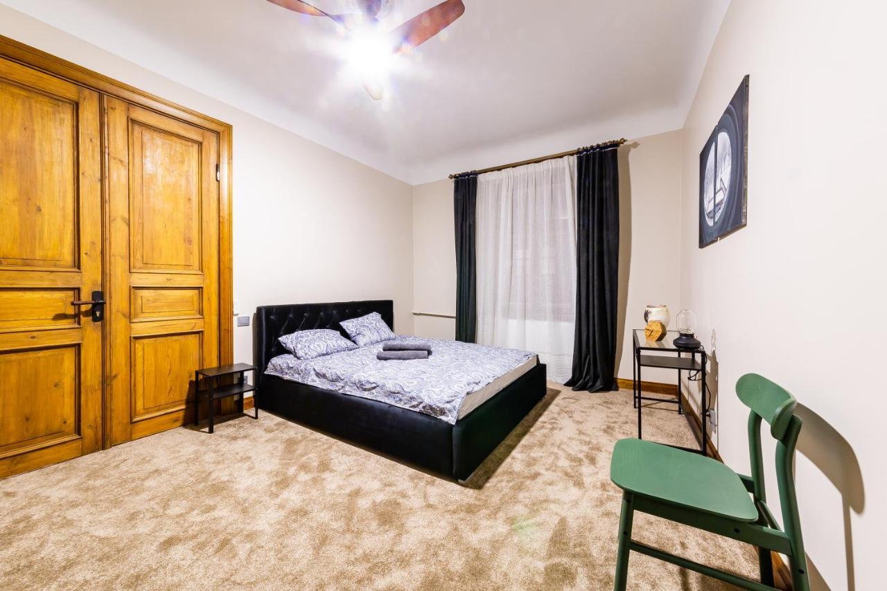 Gourmet Storie'S Ap 68Sqm Renovated Free Parking Apartment Рига Екстериор снимка